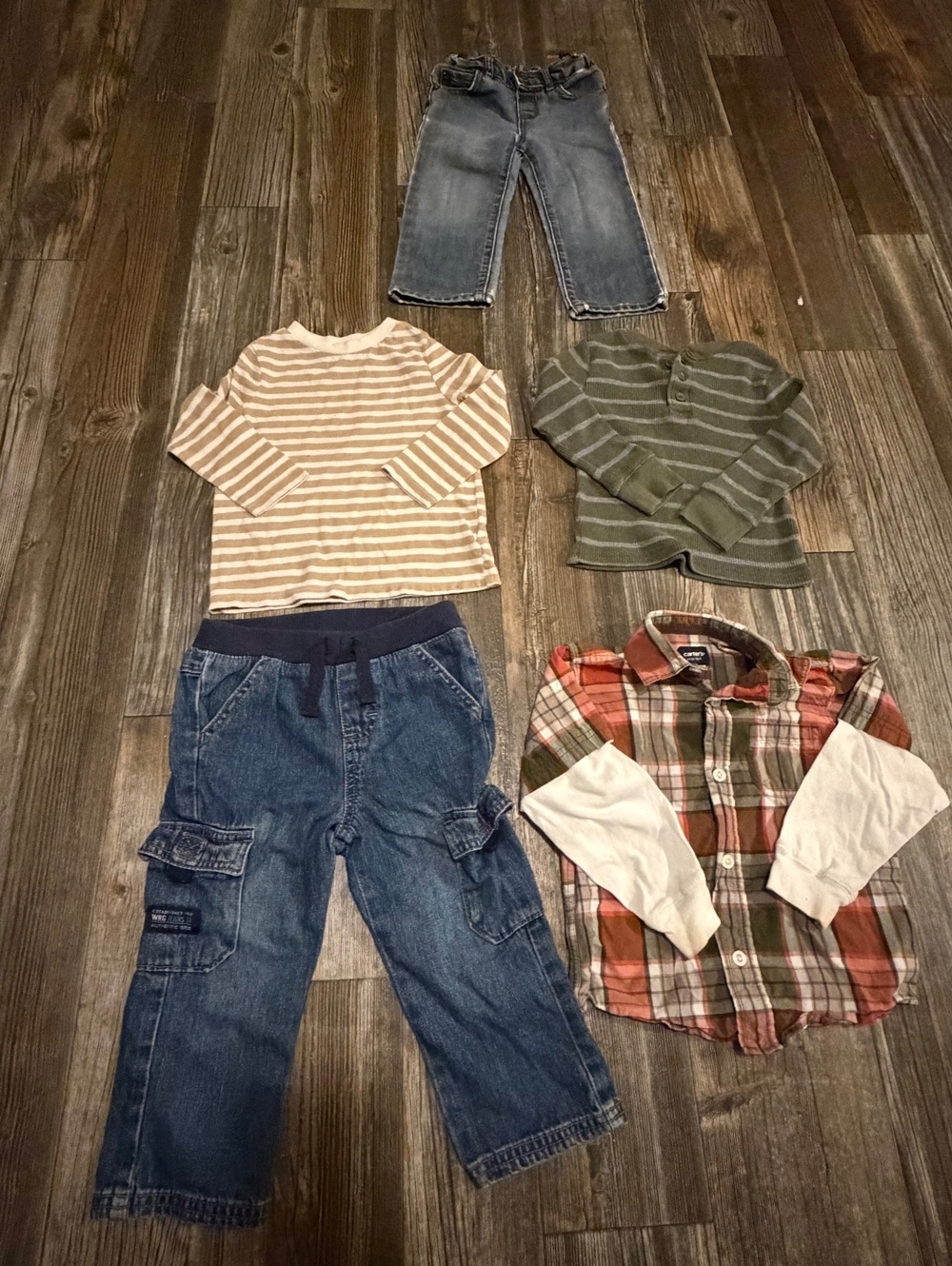 Bundle of Boys 2T clothes